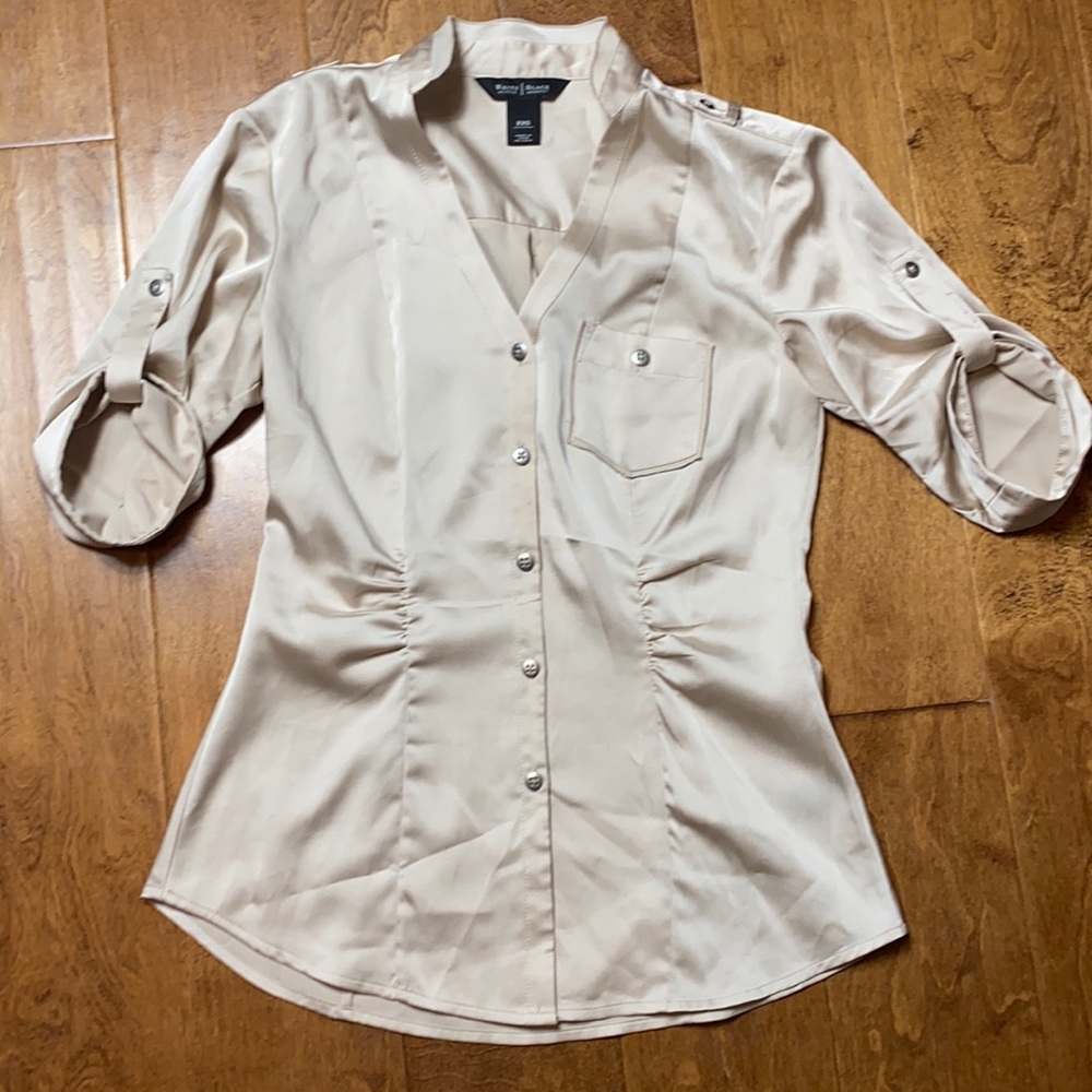 White House Black Market Button-Up Shirt